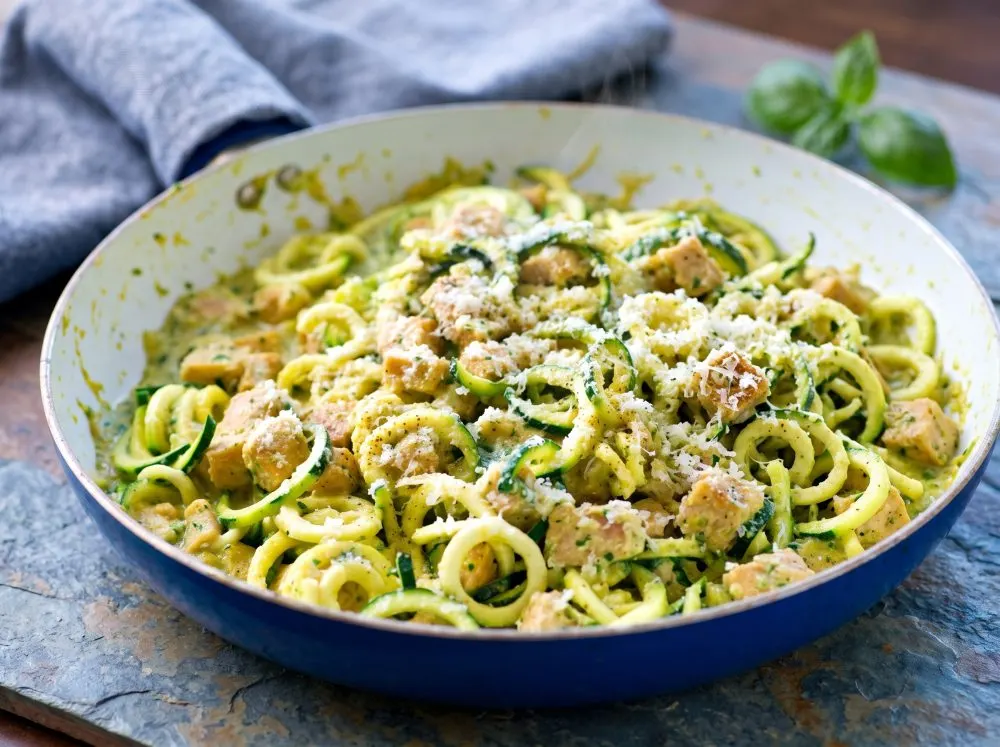 One-Pot Pesto Chicken Alfredo Zucchini Noodles (Easy Weeknight Dinner)