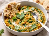 Yellow lentils with spinach and ginger Coconut Curry - photo 2
